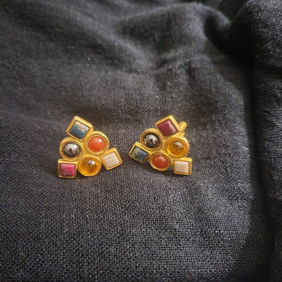 Gold Tone Faux Stone Triangle Shape Cuff Links Pair - Picture 3 of 6